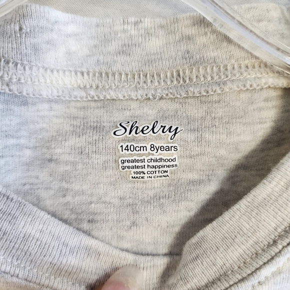 Shelry Grey Graphic T-Shirt, sz 8 yrs - Picture 2 of 4